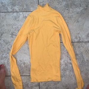 Cute mellow yellow turtle neck shirt